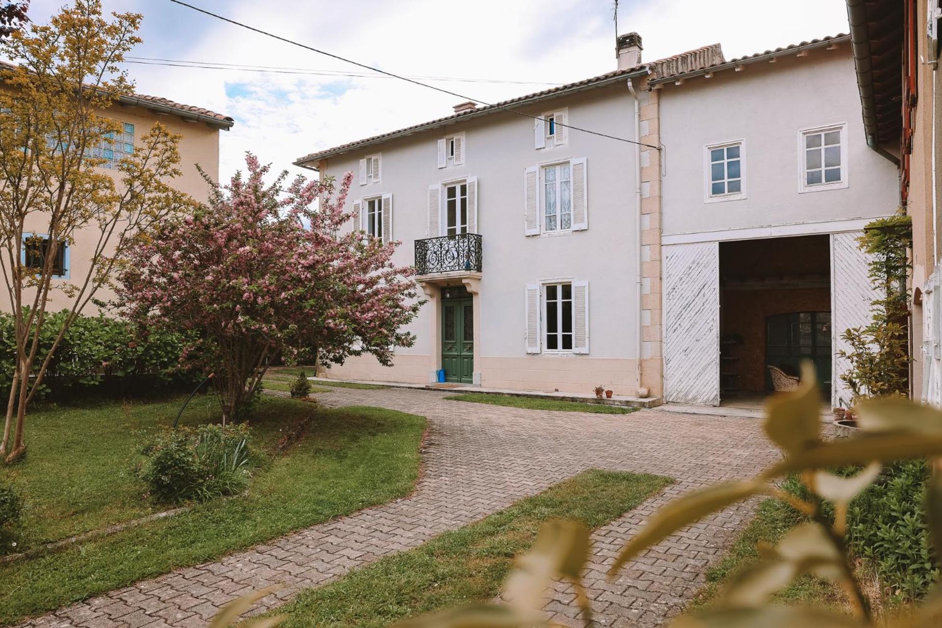 Les Chambres De Lasserre - Chambres Et Table D'Hotes Exterior foto